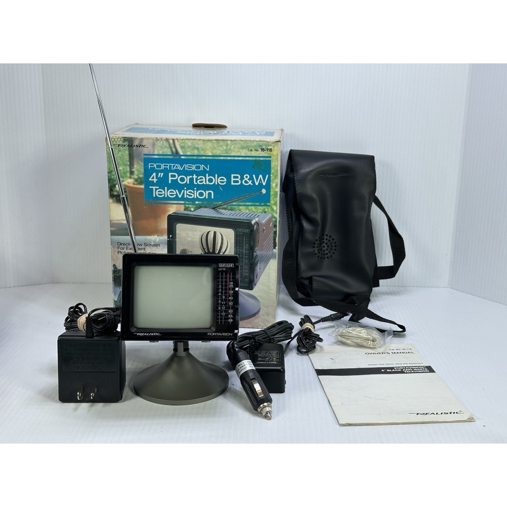 Vintage Works Realistic Portavision 4" B&W Television Cat No 16-118 Original Box